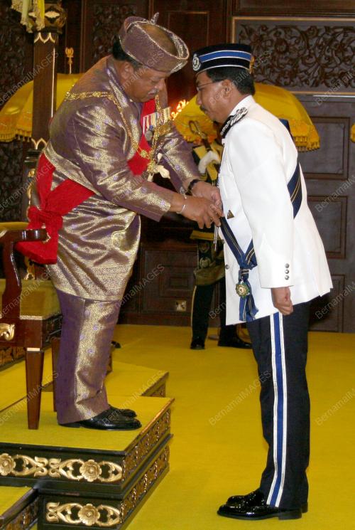 TUANKU SYED SIRAJUDDIN SYED PUTRA JAMALULLAIL