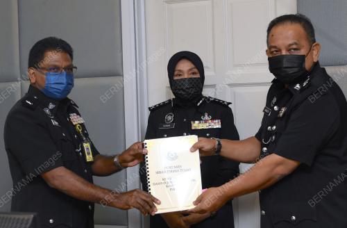 DATUK SURINA SAAD