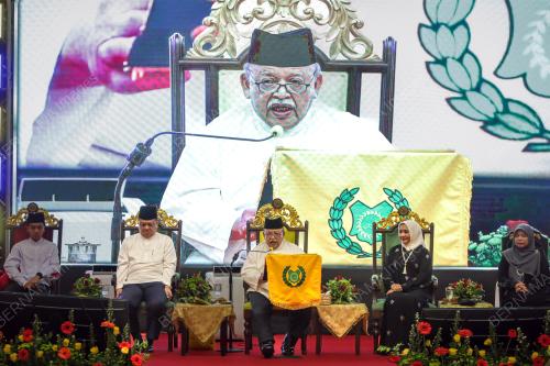 TUANKU SYED SIRAJUDDIN JAMALULLAIL