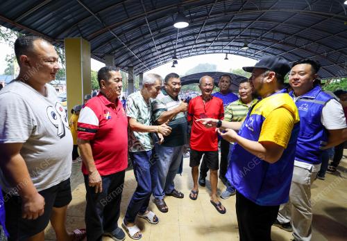 DATUK FATHUL BARI MAT JAHYA