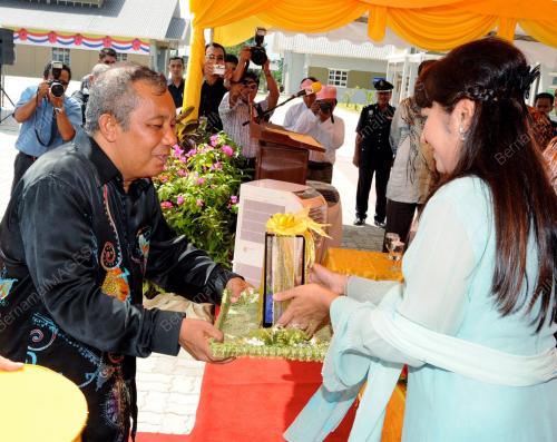 SYED SIRAJUDDIN PUTRA JAMALULLAIL