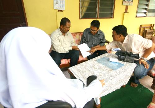 AZMI MAHMAD