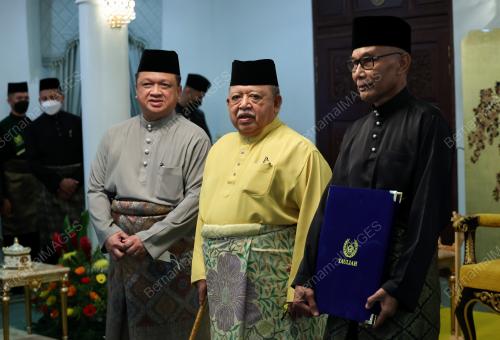 TUANKU SYED SIRAJUDDIN PUTRA JAMALULLAIL