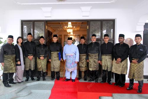 PR03_24052018_AZLAN_MAN