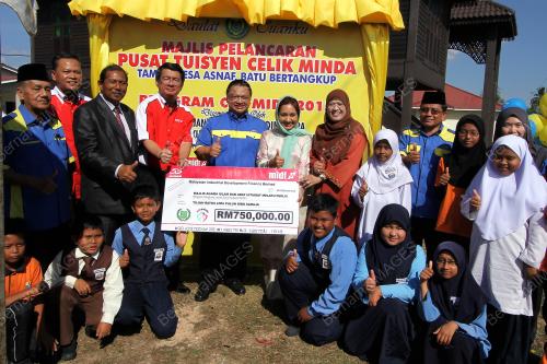 PR03_25022015_MIDF_ASNAF