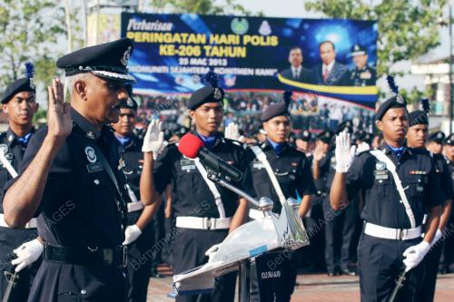 PR03_25032013_HARI_POLIS