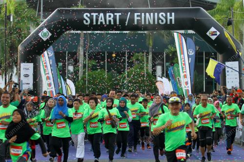 PR03_27042019_MARATHON_BN201904268054