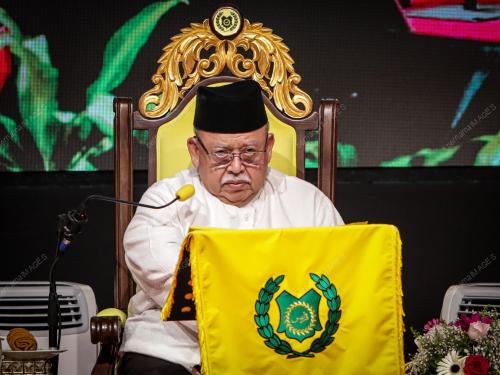TUANKU SYED SIRAJUDDIN JAMALULLAIL