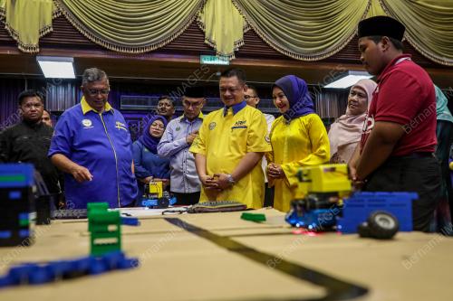 TUANKU SYED FAIZUDDIN PUTRA JAMALULLAIL