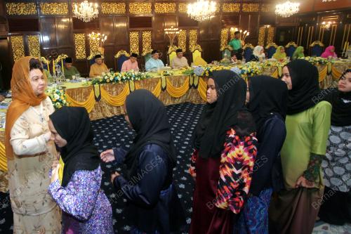 PR04_01072016_IFTAR_ISTANA