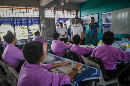 DR ZULKIFLI HASAN