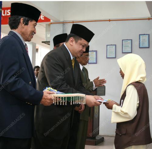 TUANKU SYED FAIZUDDIN PUTRA JAMALULLAIL