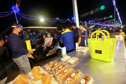 PERSIARAN MAKANAN BINTONG
