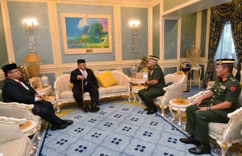 PR04_08112018_RAJA_PERLIS