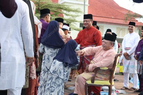 SOLAT SUNAT AIDILFITRI