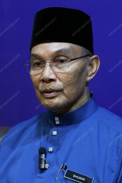 MOHD SHUKRI RAMLI.
