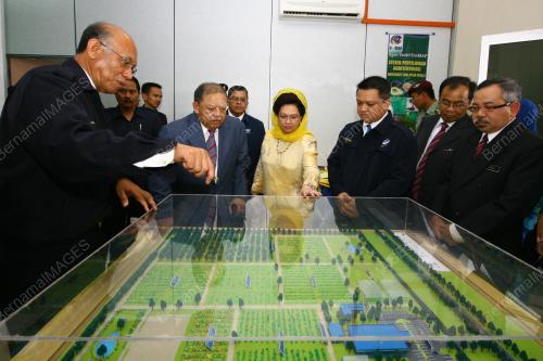 TUANKU SYED SIRAJUDDIN PUTRA JAMALULLAIL