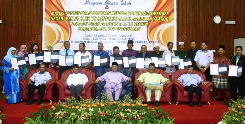 PR04_14012011_BANTUAN_KOPERASI