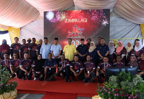 TUANKU SYED FAIZUDDIN PUTRA JAMALULLAIL