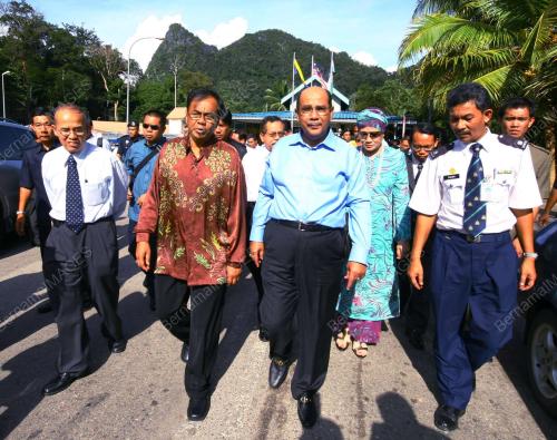 SYED HAMID ALBAR