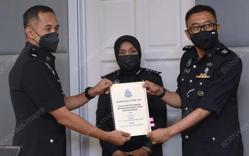 DATUK SURINA SAAD