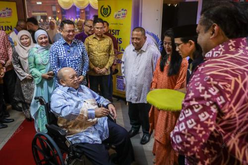 TUANKU SYED SIRAJUDDIN JAMALULLAIL