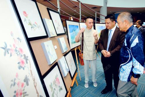 PR04_22042014_KESENIAN_CHINA