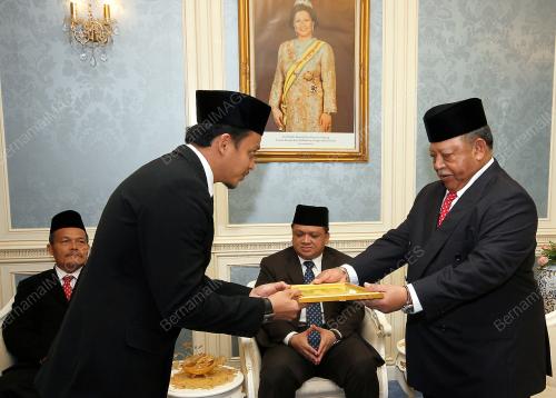 TUANKU SYED SIRAJUDDIN PUTRA JAMALULLAIL