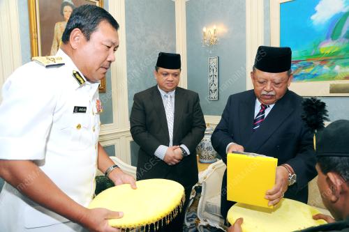 PR04_23042014_TUANKU_ISTANA