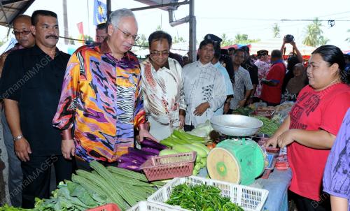 DATUK SERI NAJIB TUN RAZAK