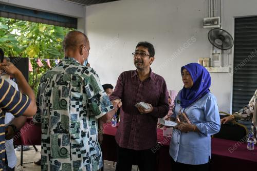 DATUK ZAHIDI ZAINUL ABIDIN