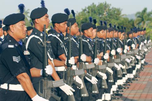 PR04_25032013_HARI_POLIS