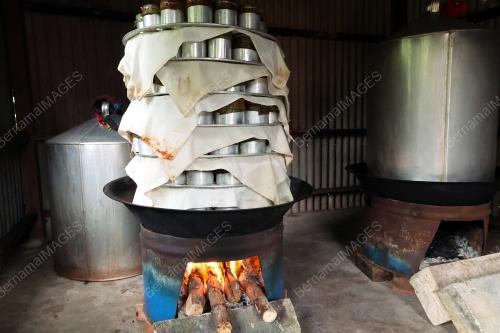 KUIH BAKUL