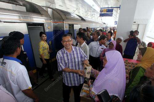 PR04_27072015_AZLAN_MAN