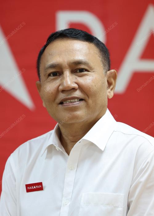 MOHAMAD SAAD@YAHAYA