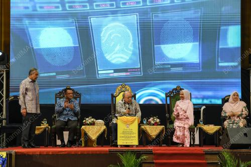 RAJA PERLIS TUANKU SYED SIRAJUDDIN JAMALULLAIL