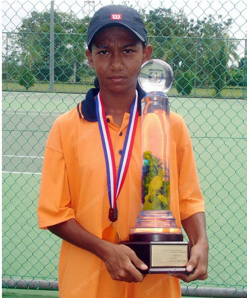 JUARA TENIS REMAJA