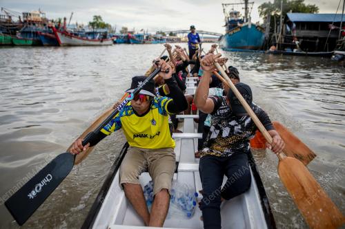 PERAHU_ANTARABANGSA