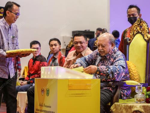 TUANKU SYED SIRAJUDDIN JAMALULLAIL