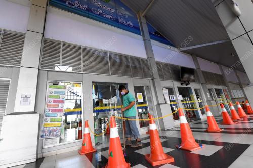 TERMINAL FERI KUALA PERLIS DITUTUP