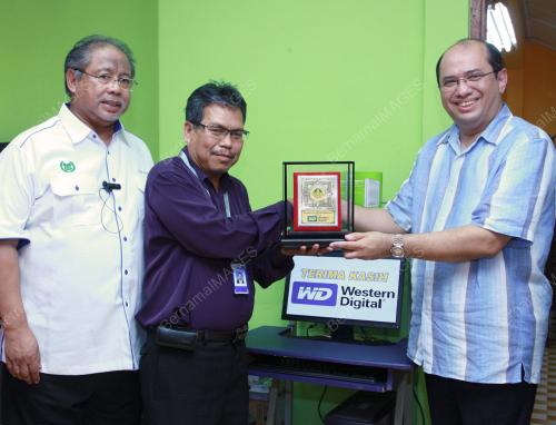 DATUK SYED HUSSIAN ALJUNID