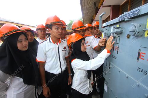 PR05_17022002_TNB_VOKASIONAL