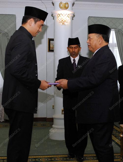 TUANKU SYED SIRAJUDDIN PUTRA JAMALULLAIL