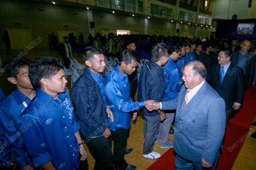 PR05_19072012_SEMINAR_ISLAM