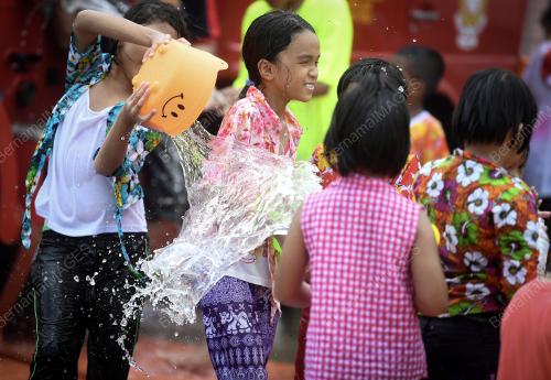 PR05_22042018_SONGKRAN