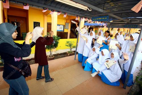 KEPUTUSAN PMR
