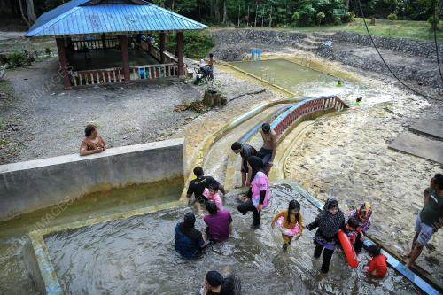 PELANCONGAN DOMESTIK