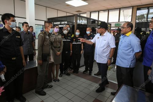 DATUK SERI SAIFUDDIN NASUTION ISMAIL