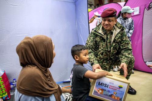 TUANKU SYED FAIZUDDIN PUTRA JAMALULLAIL