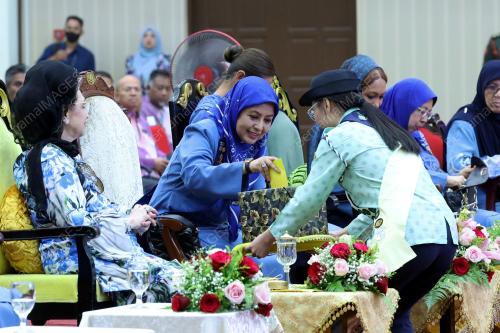 RAJA ZARITH SOFIAH